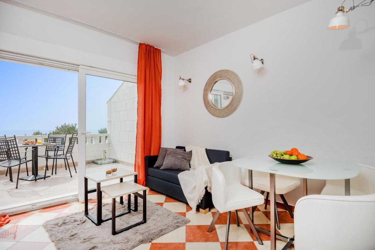 Apartments And Rooms With Parking Space Rogoznica - 10339 Luaran gambar