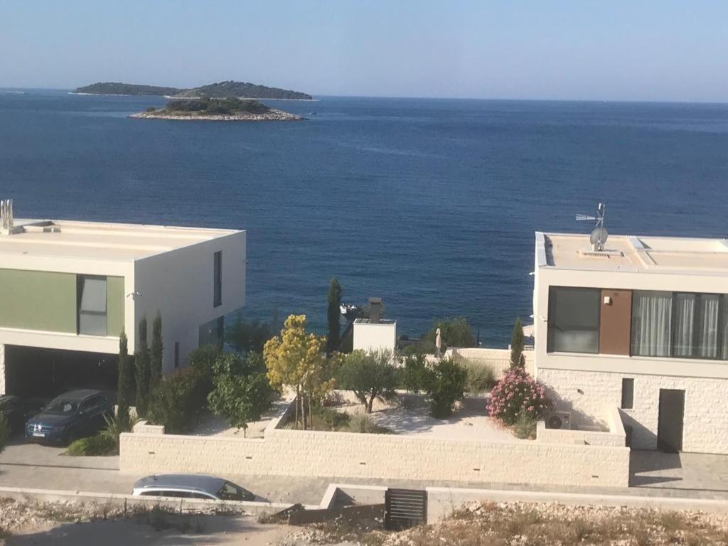 Apartments And Rooms With Parking Space Rogoznica - 10339 Luaran gambar