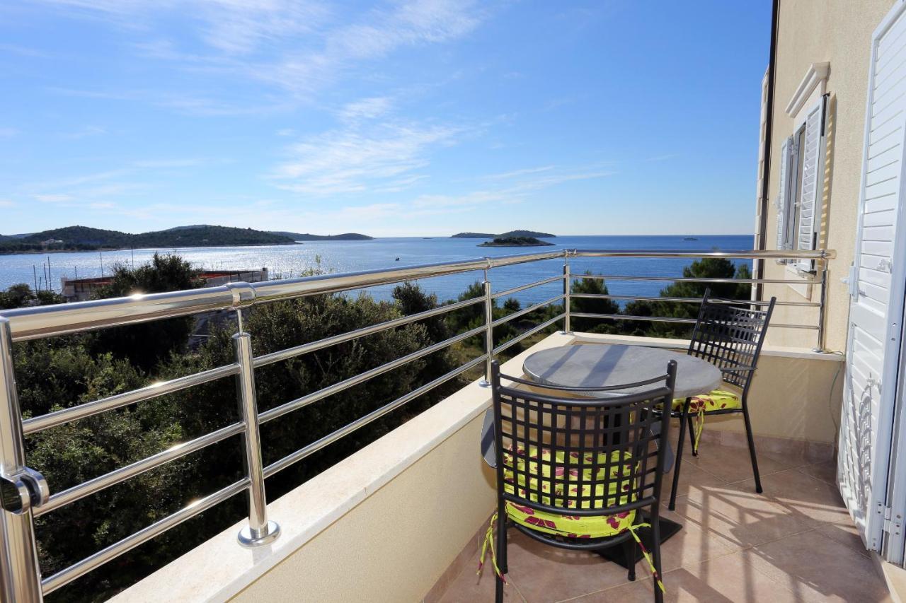 Apartments And Rooms With Parking Space Rogoznica - 10339 Luaran gambar
