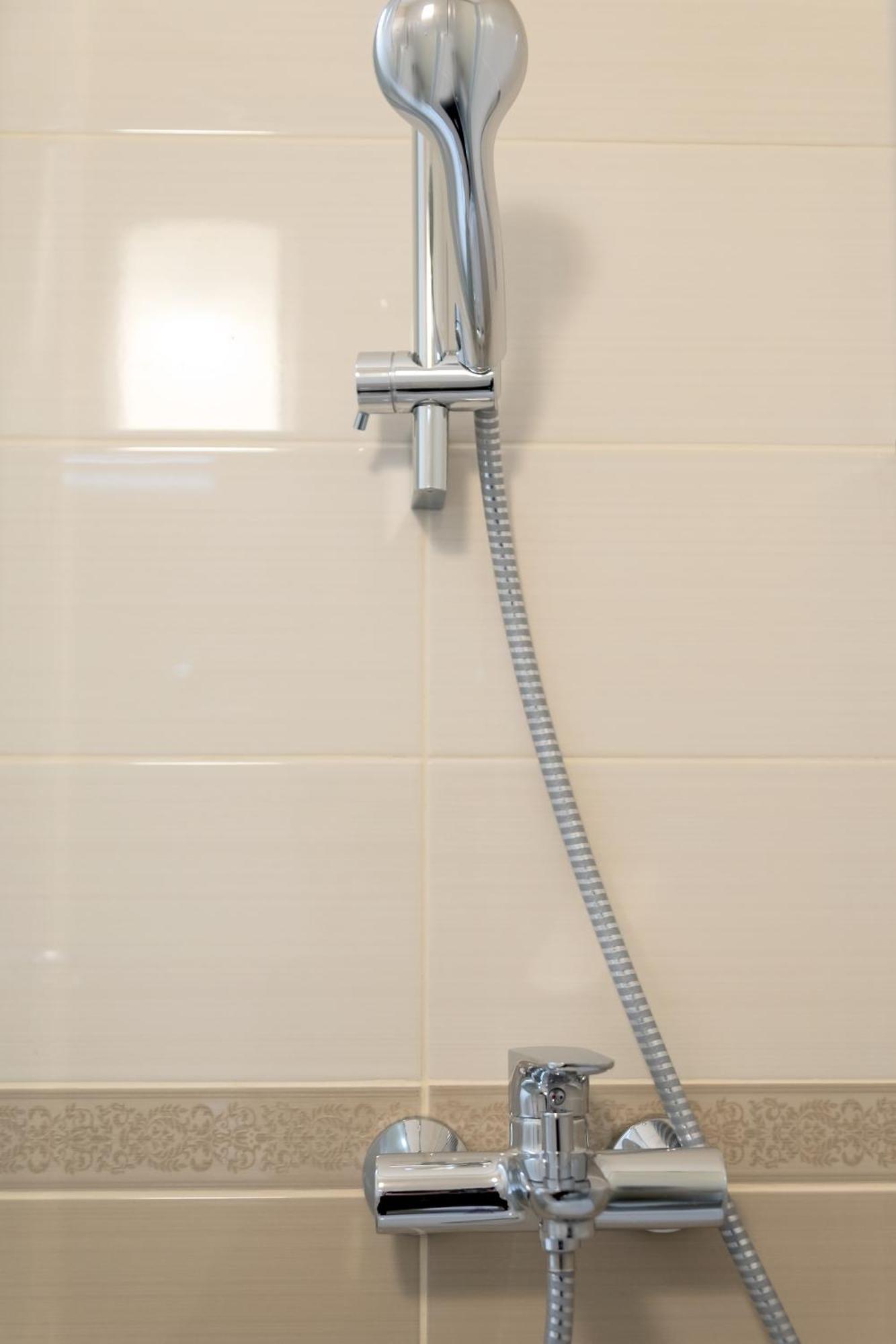 Apartments And Rooms With Parking Space Rogoznica - 10339 Bilik gambar